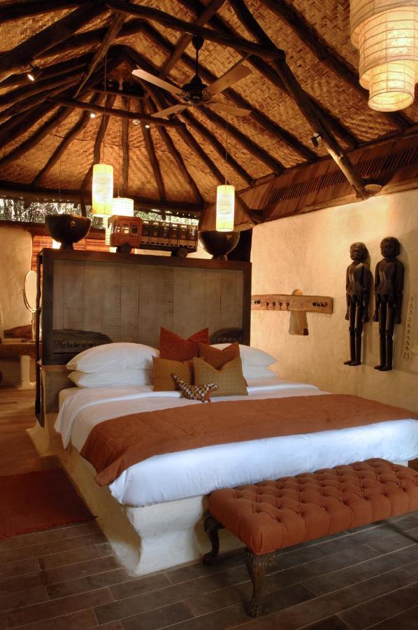 Mahua Kothi Bandhavgarh - A Taj Safari Lodge Tala  Bagian luar foto